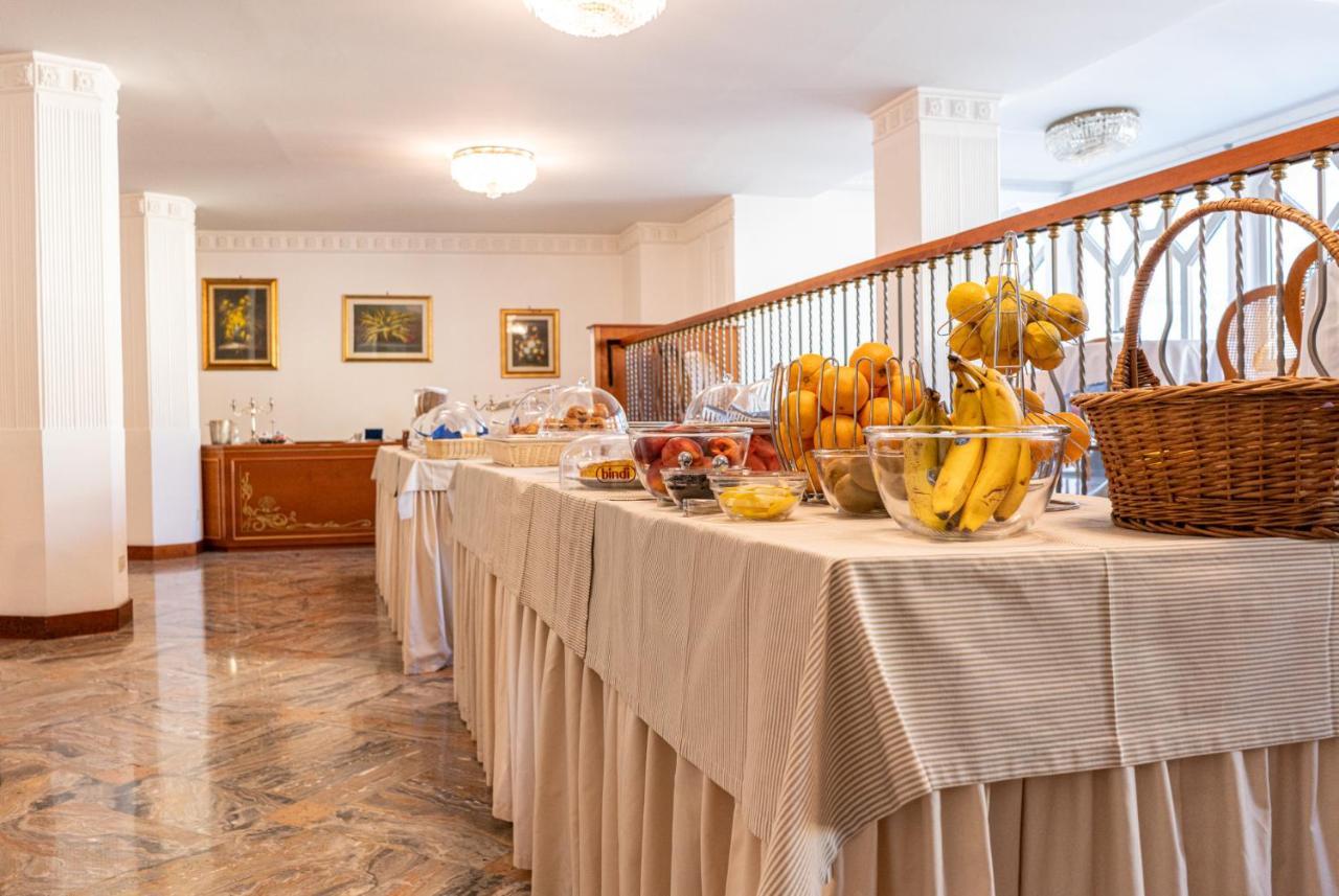Miramonti Hotel Saint Vincent מראה חיצוני תמונה