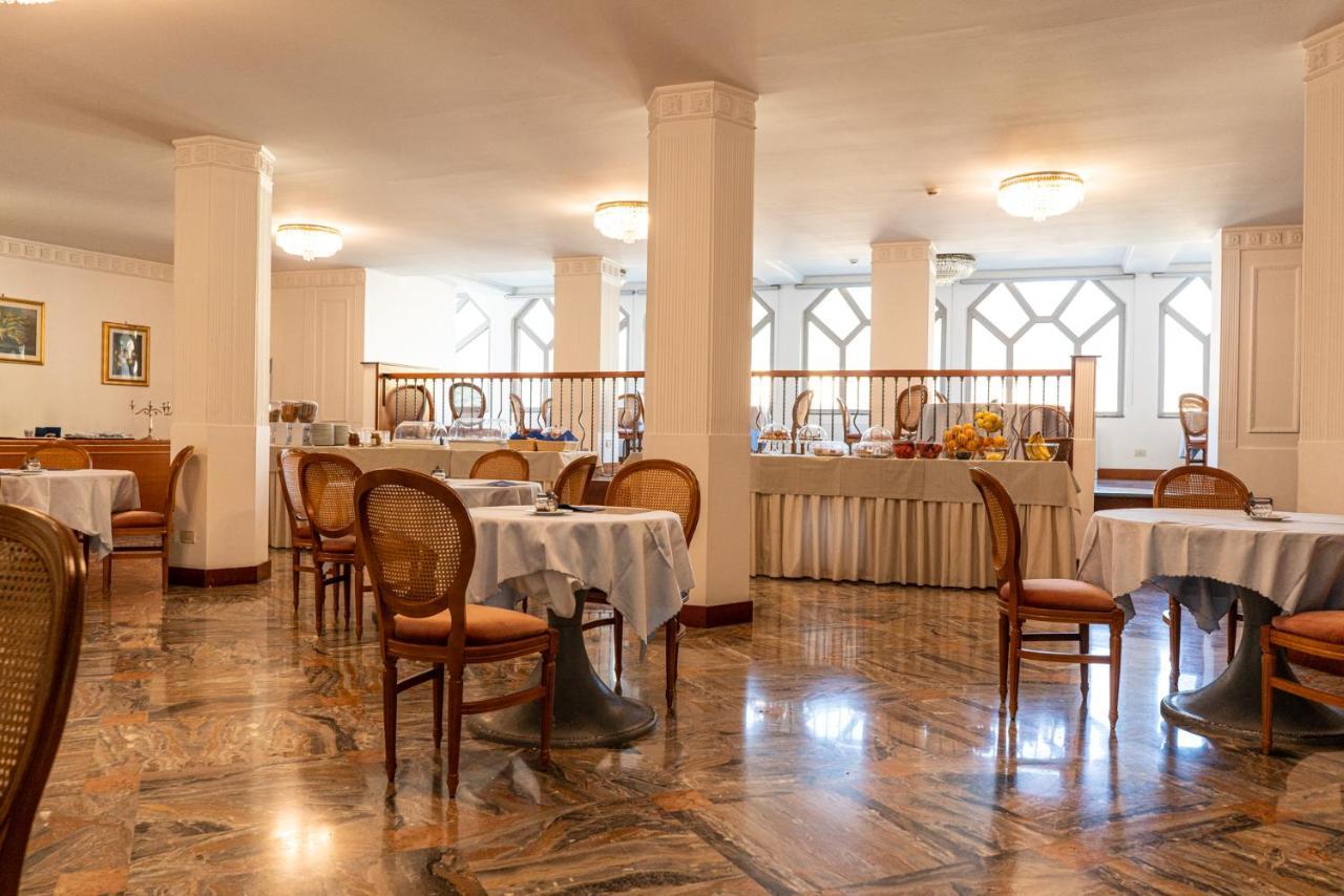 Miramonti Hotel Saint Vincent מראה חיצוני תמונה