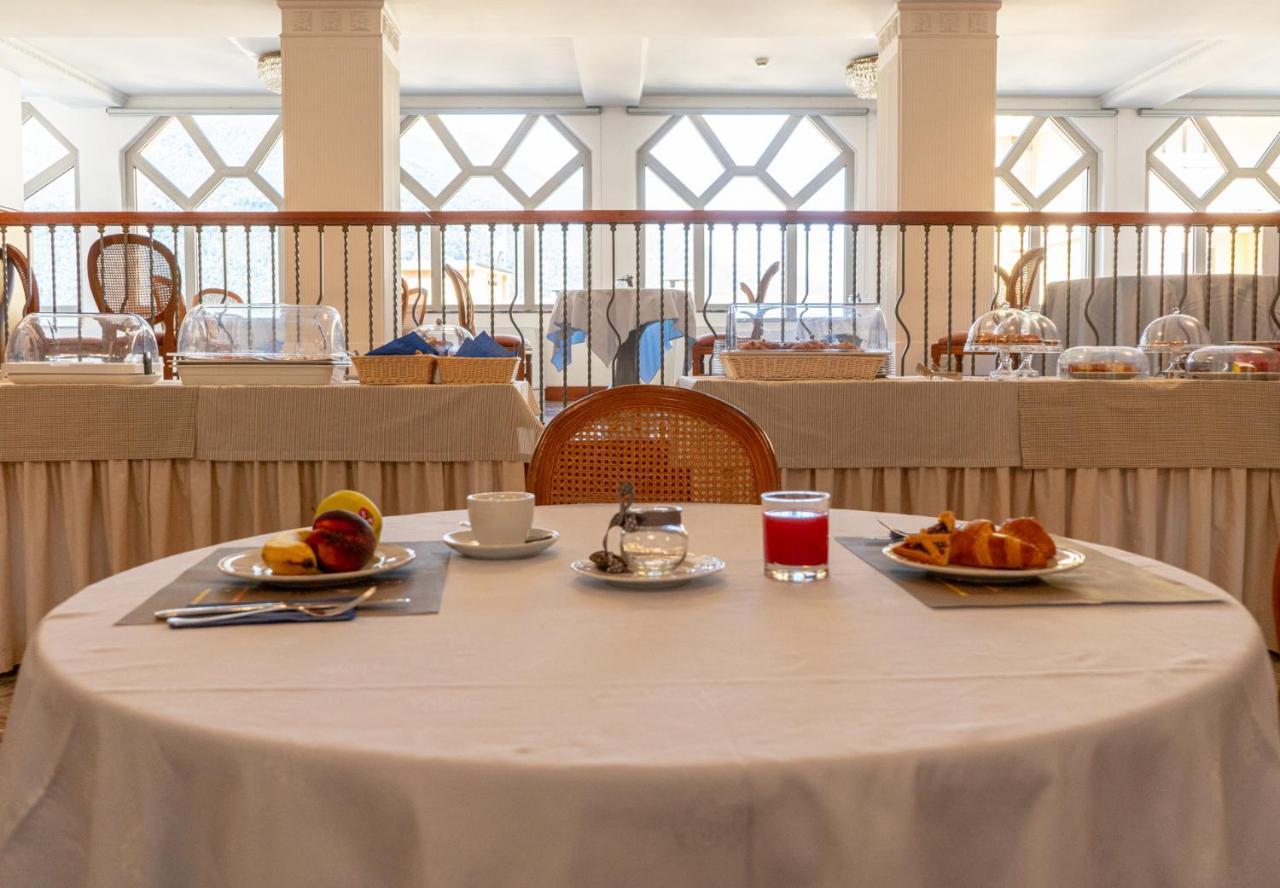 Miramonti Hotel Saint Vincent מראה חיצוני תמונה