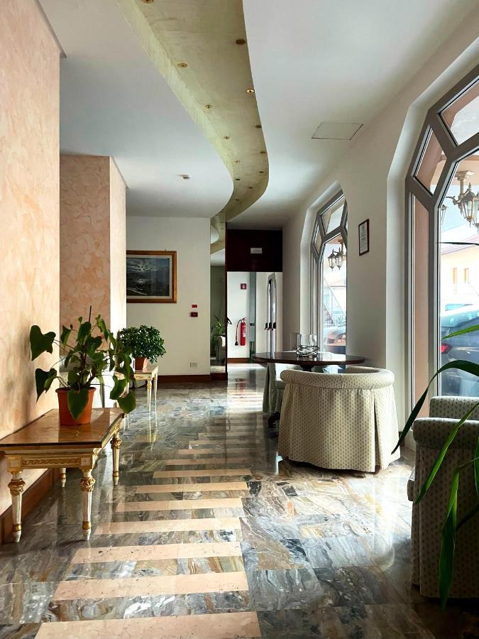 Miramonti Hotel Saint Vincent מראה חיצוני תמונה